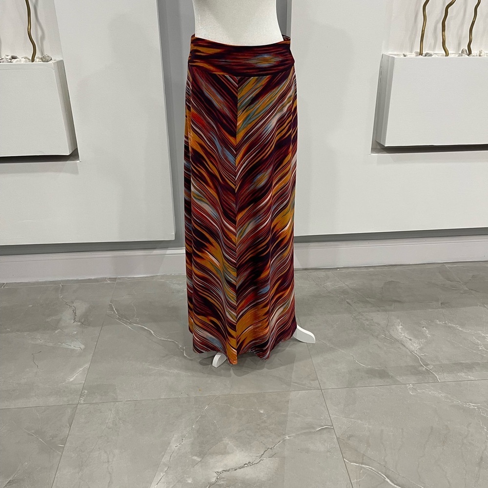 Elegant Chevron Maxi Skirt in Rich Hues